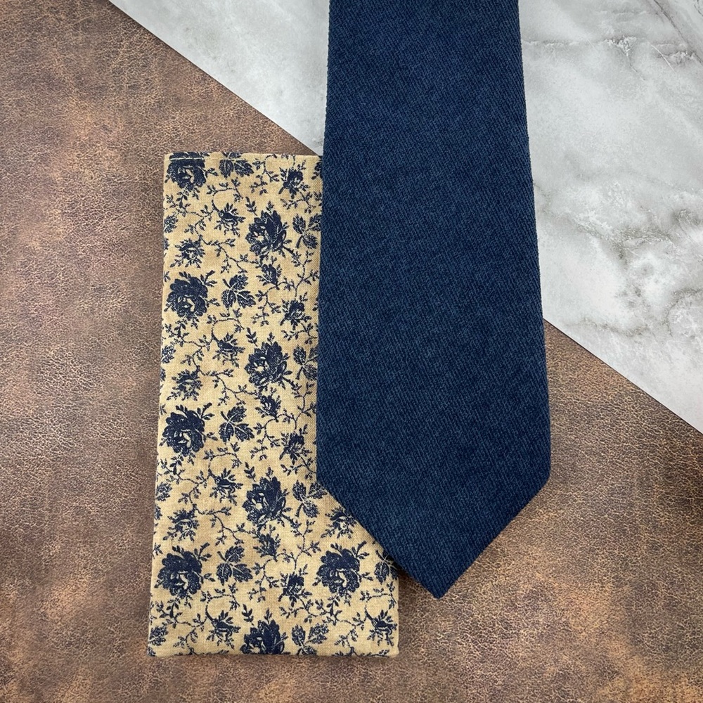 Men’s Navy Velour Necktie & Rustic Floral Pocket Square